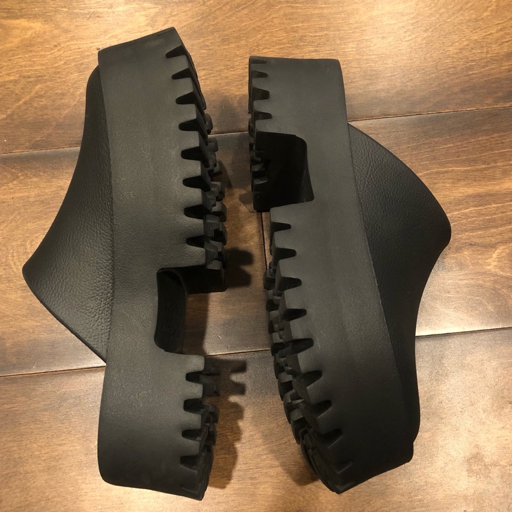 Jeffrey Campbell Clogge Clog - Picture 11 of 16
